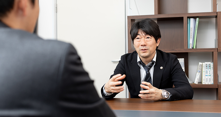 初回電話相談30分無料